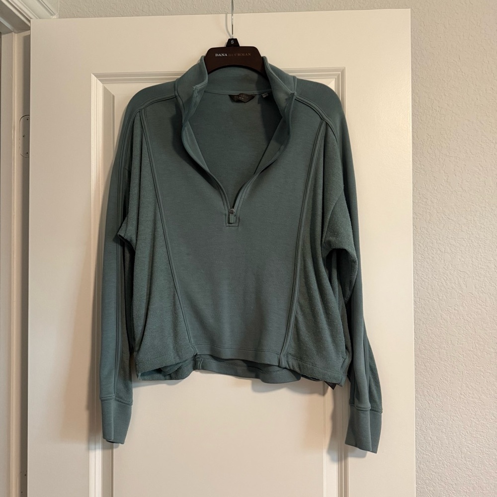 DANSKIN TEAL QUARTER-ZIP PULLOVER SIZE MEDIUM